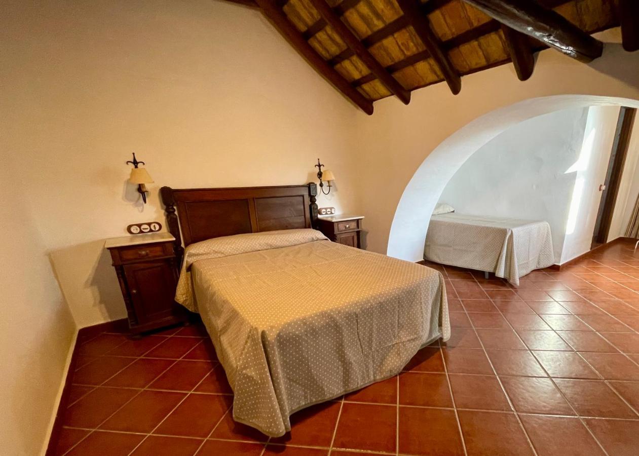 Cortijo Donana Villa La Puebla de Cazalla Dış mekan fotoğraf